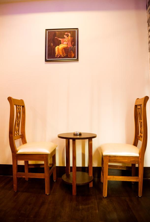 Hotel Mm Guwahati Esterno foto